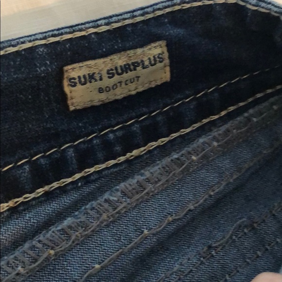 Silver Jeans - Picture 4 of 6